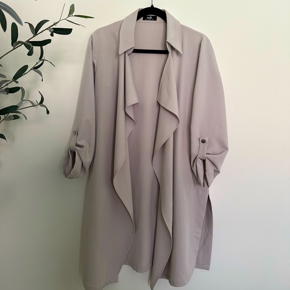 Wallis trench-style cardigan light coat - size 4
